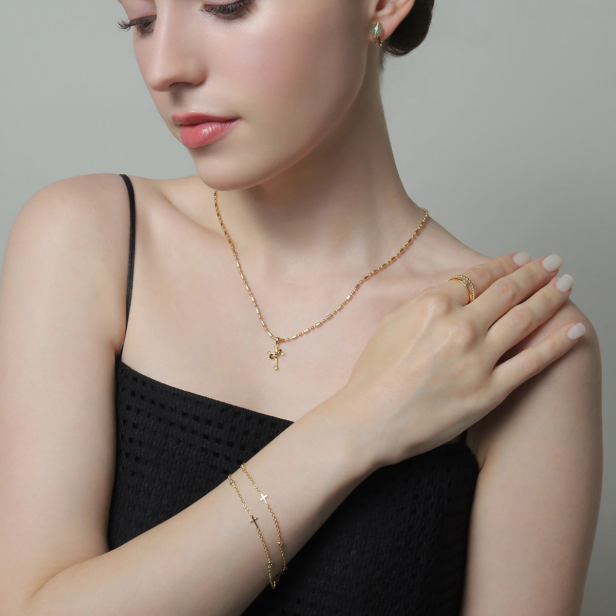 《Necklace》Cross Orbit|Gold (Casual)
